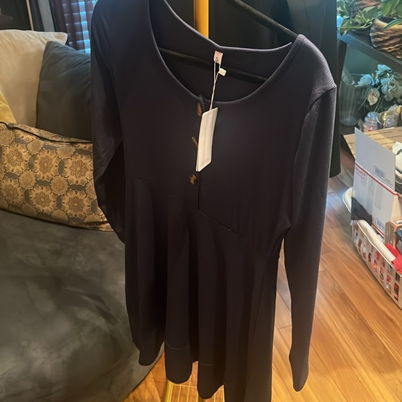 Alaster Queen size small dress, NWT, smoky blue color with buttons, long sleeve - Picture 2 of 5